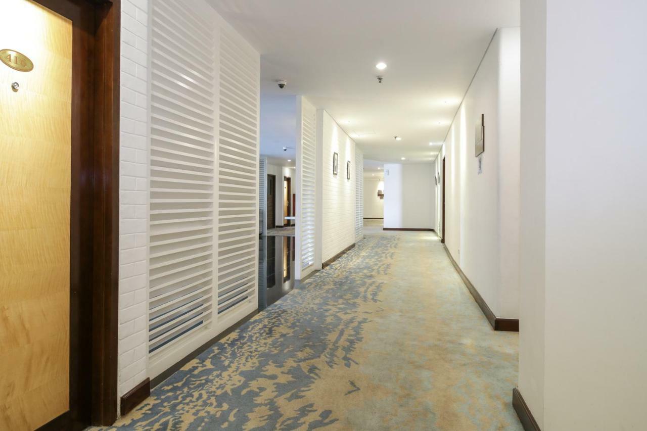 Hotel Melawai 2
