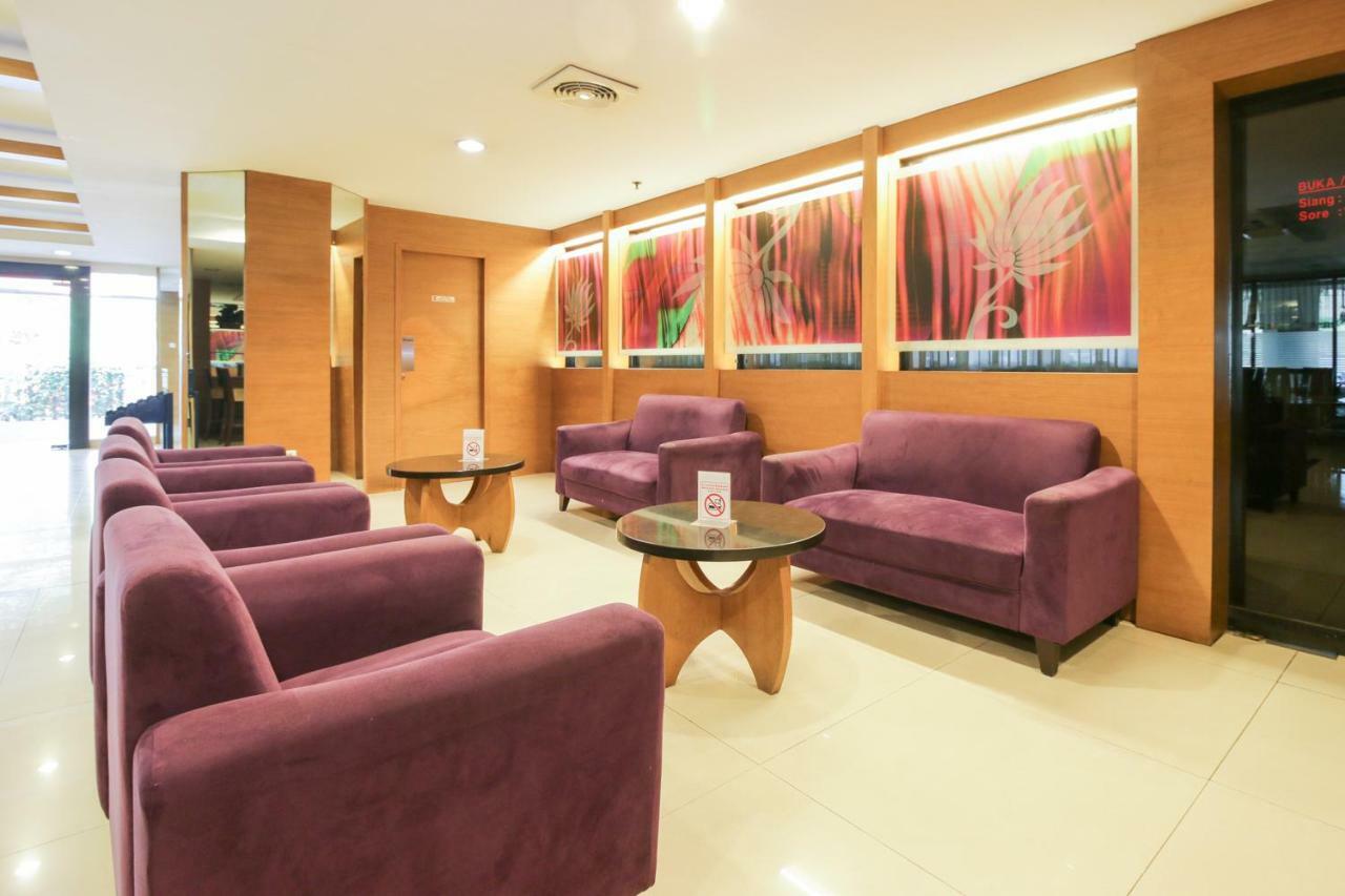 Melawai 2 Hotel 2*